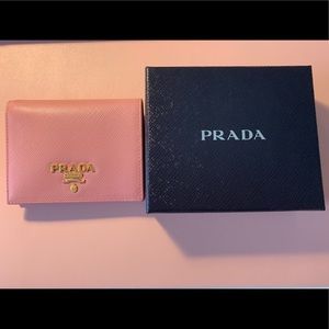 Prada Saffiano Small Wallet (Authentic)